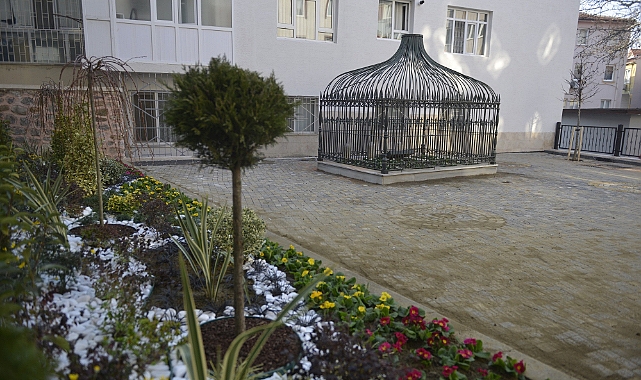 Yıldırım Belediyesi Bursalı Aşık Yunus’u türbesini gün yüzüne çıkardı