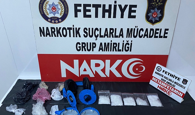 Yolcu otobüsünde yakalandı, kulaklığından uyuşturucu çıktı