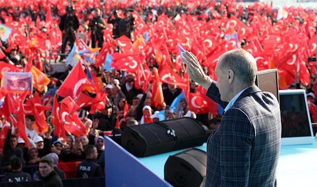 AK Parti'nin 'Büyük İstanbul Mitingi' için hazırlıklar sürüyor