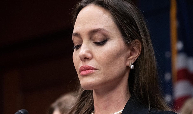 Angelina Jolie, mülteciler ve dezavantajlı gruplara destek için moda dünyasına atıldı
