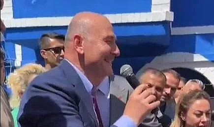 Bakan Soylu: Oturdum göbek taşına, sürmeler çektim kaşıma, çekemeyenler çatlasın Allah aşkına