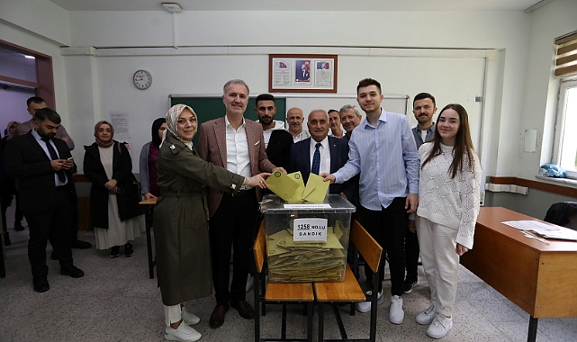 Başkan Taban oyunu kullandı: “İnegöl’ümüz, Ülkemiz Ve Milletimiz İçin Hayırlı Olsun”