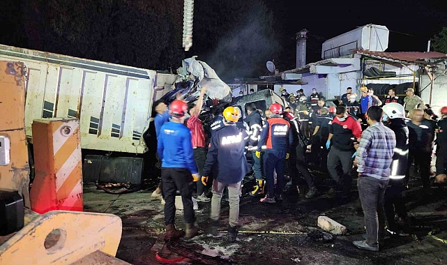 Hatay'daki feci kazada ölü sayısı 6'ya yükseldi, 32 kişi yaralandı