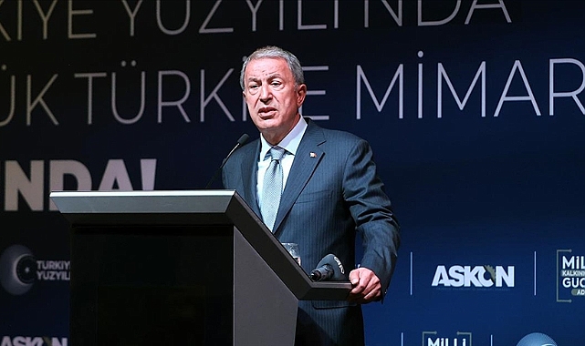 Milli Savunma Bakanı Akar'dan