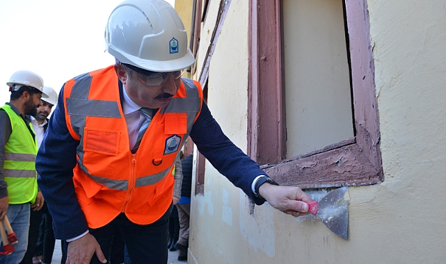 Yıldırım ‘tarihi’ ayağa kaldırıyor