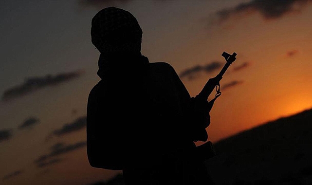 3 PKK'lı terörist teslim oldu