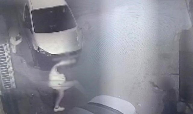 Arkadaşları “yanlış yaptın” deyince... İstanbul'da akılalmaz olay! Başka bir arkadaşına da...