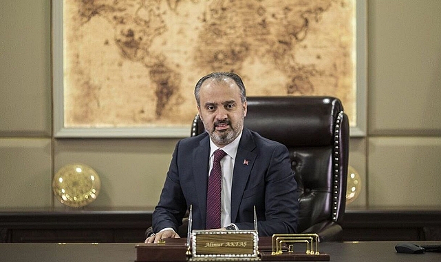 Başkan Aktaş sosyal medyadan duyurdu: Hüseyin Turan konseri iptal edildi