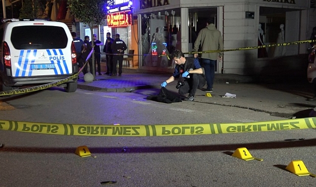 Bursa'da sokakta yürürken silahlı saldırıya uğradı