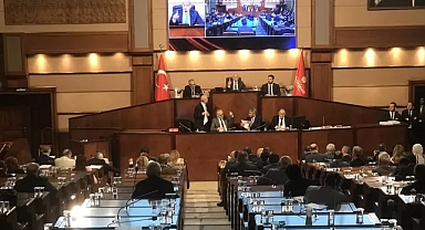 İBB Meclisi'nde belediyenin bazı taşınmazlarının satışına onay verildi