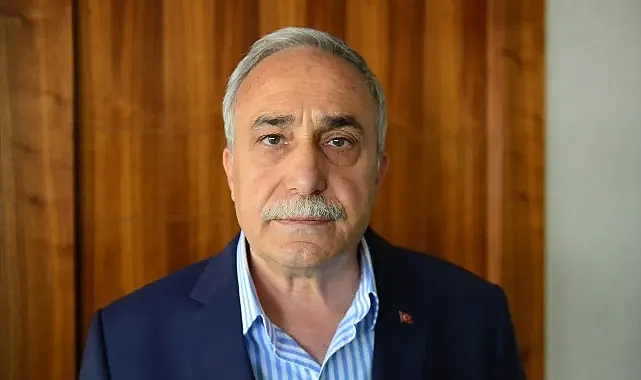 İYİ Partili Fakıbaba: Akademisyenlerimiz yurt içindeki kongrelere bile katılmıyor