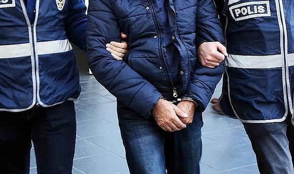 'Köpeklerimizi katledeni katledeceğiz' diyen ‘PawGuards’ yöneticisi Burak Arslan, gözaltına alındı