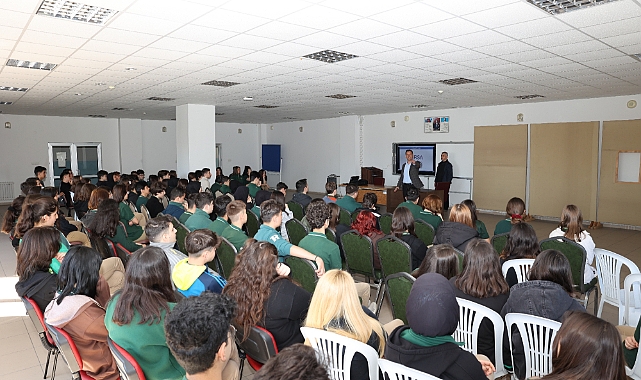Liseliler, ‘Yaşayan geçmişi ile’ Bursa’yı tanıyor