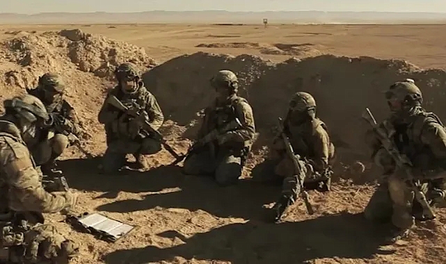 Rusya’da ‘darbe girişimi’: Tanklar sokağa indi, gerilim dorukta