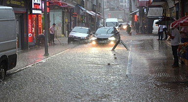 Sinop, Samsun ve Ordu için gök gürültülü sağanak uyarısı