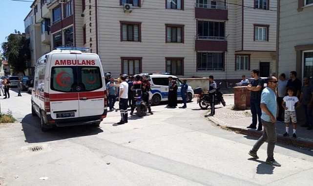 Bursa’da akrabalar arasında kavga! 3’ü polis 6 yaralı