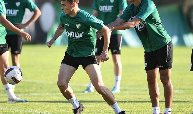 Bursaspor'da hazırlıklar devam ediyor