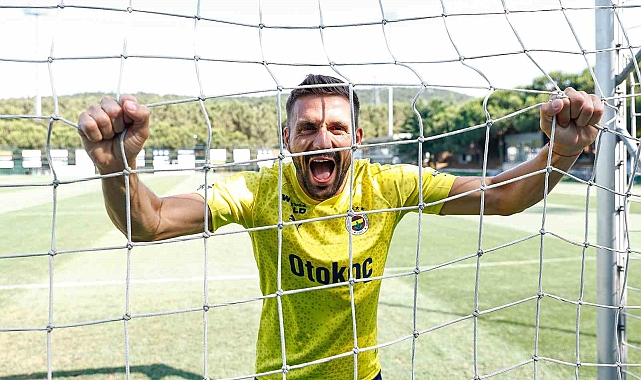 Dusan Tadic: "Ancak birlik olursak şampiyon olabiliriz"