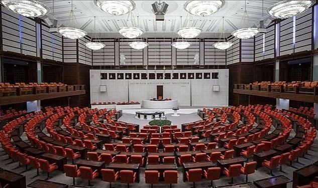 Memurlara ve emeklilere ne kadar zam yapılacak? Gözler torba kanun teklifinde…