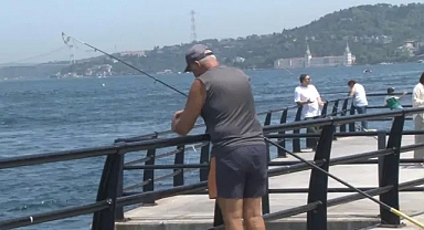 Rekor sıcak beklentisi İstanbulluları sahillere akın ettirdi