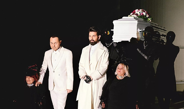 Serdar Ortaç'ın tabutu çalındı: Hırsızdan 'Anı olarak aldım' notu