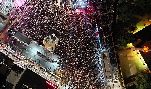 30 Ağustos Zafer Bayramı’nda İlyas Yalçıntaş coşkusu