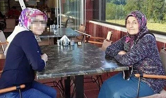 31 yaşındaki kadın cinnet geçirip anne ve anneannesini baltayla parçaladı