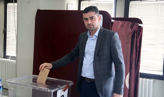 AK Parti Serinhisar İlçe Başkanı Kobaş görevinden istifa etti