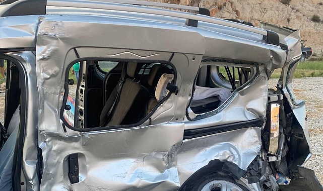 Aydın'da trafik kazası: 1 çocuk hayatını kaybetti