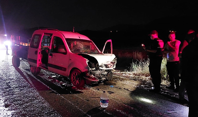Burdur’da hatalı sollama kaza getirdi: 2 ölü, 6 yaralı
