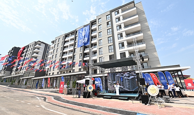 Bursa'da büyük dönüşümde ilk anahtar teslimi yapıldı
