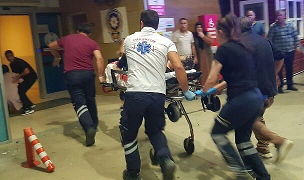 Bursa'da çıkan silahlı kavgada 3 kişi yaralandı