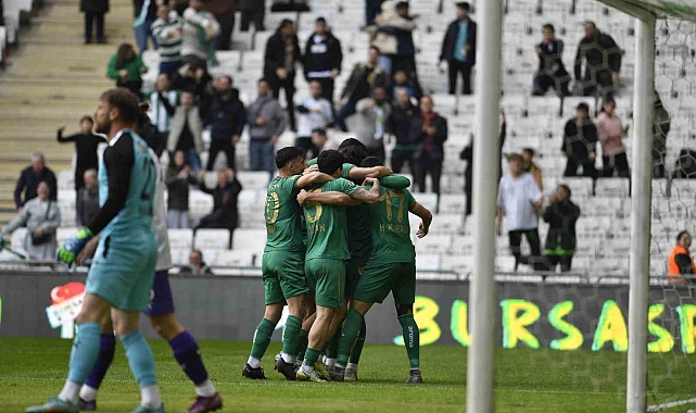 Bursaspor Kulübü: "Şehrin takımını yalnız bırakma"