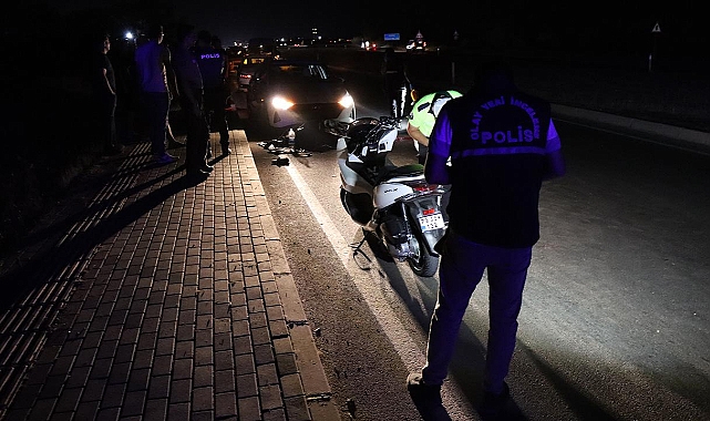 Devrilen motosikletten düşenlere otomobil çarptı: 1 ölü, 1 yaralı