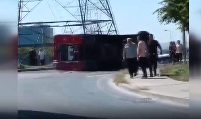 Esenler'de yangına giderken devrilen itfaiye aracındaki 2 personel yaralandı
