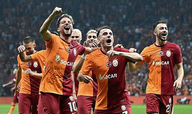 Galatasaray evinde turladı