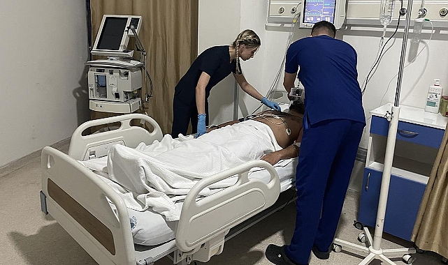 Hasta yakınları doktoru darp etti