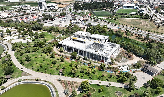 Karacabey Kültür Merkezi'nde inşaat hızlandı