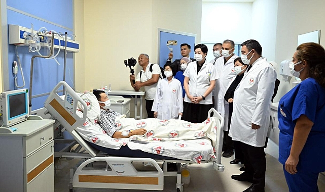Kırgızistan'da ilk böbrek nakli ameliyatı Türk hekimlerce yapıldı