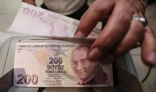 Memur ve emeklisinin maaş zammında kritik gün