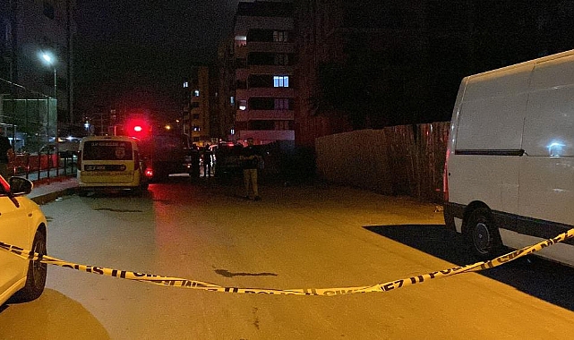 Merdiven boşluğunda 17 yaşında çocuk cesedi bulundu