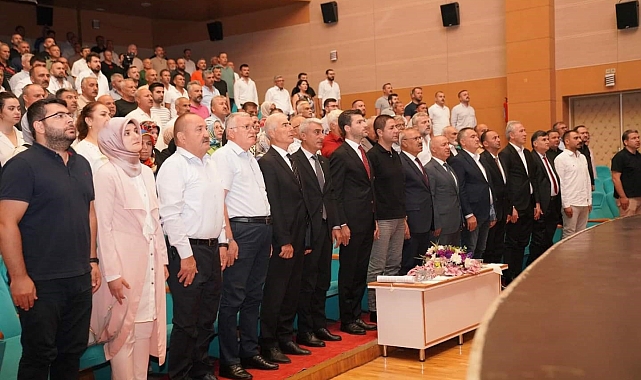 MHP'li Bulut, "Liderimizin bir çağrısıyla tüm milliyetçiler çizmeyi giymeye hazır"