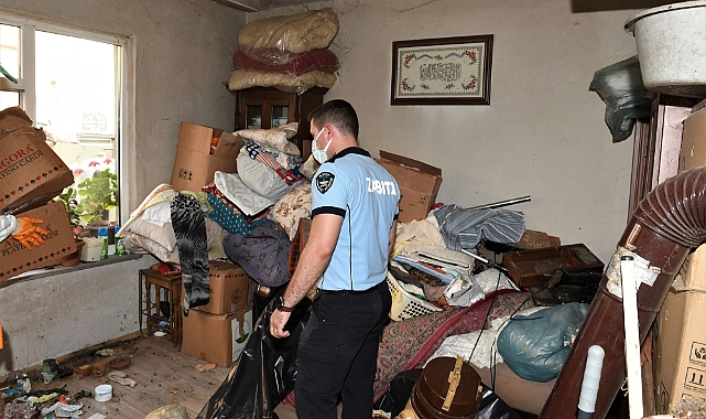 Osmangazi Belediyesi mahalleyi dayanılmaz kokudan kurtardı