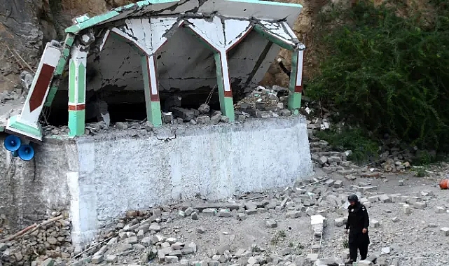 Pakistan'daki intihar saldırısında ölü sayısı 63'e yükseldi