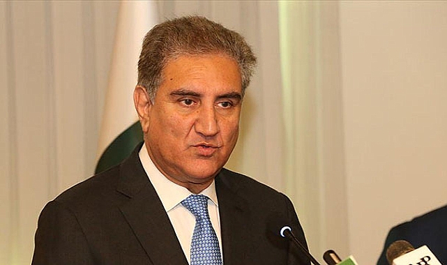 Pakistan'ın eski Dışişleri Bakanı Kureyşi