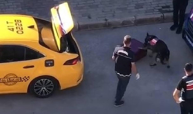 Taksideki valizden kilo kilo uyuşturucu çıktı