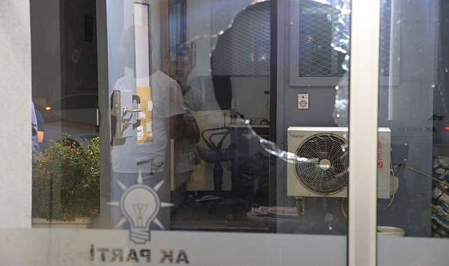 AK Parti Muğla İl Başkanlığına taşla saldıran kişi yakalandı