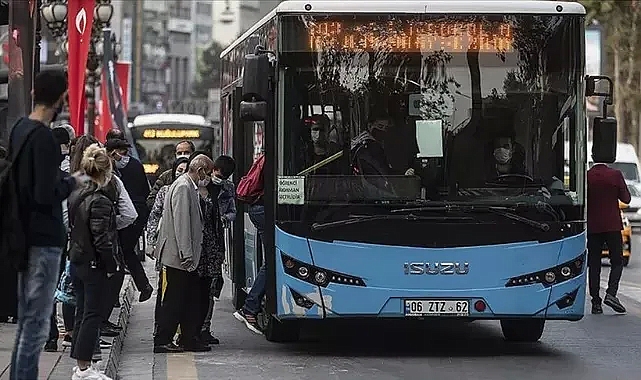 Ankara'da ücretsiz taşıma tartışması: Özel halk otobüsleri uygulamaya başladı