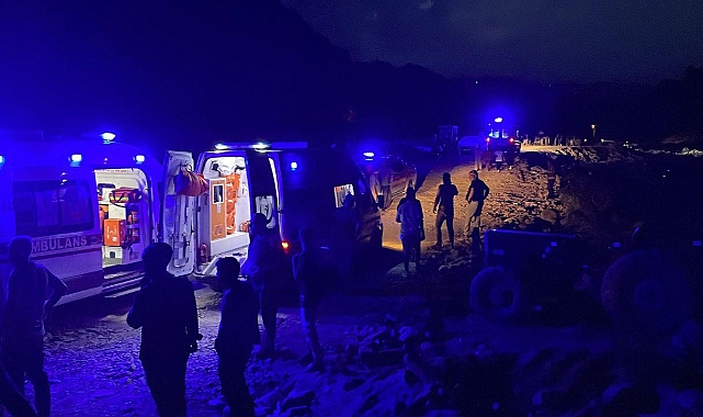 Düzce'de traktör römorku devrildi: 16 yaralı