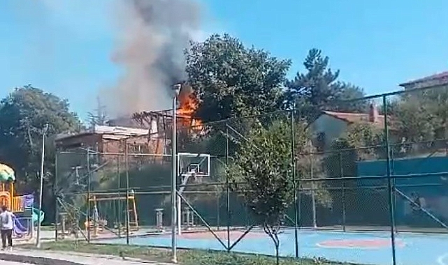 Eşi ve kayınvalidesi ile tartışan kadın evi ateşe verdi